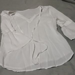 Maurices white top